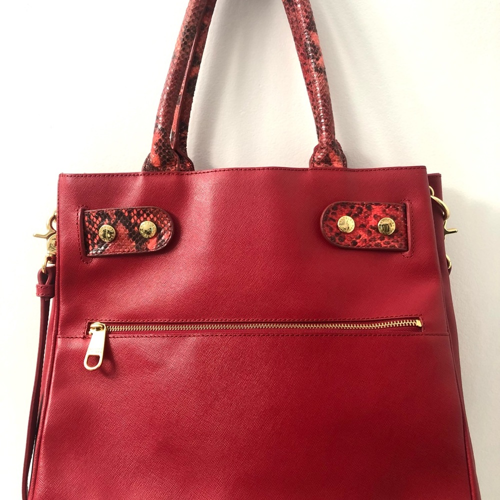 SALE👛 Badgley Mischka Red Leather Bag with Golden Hardware